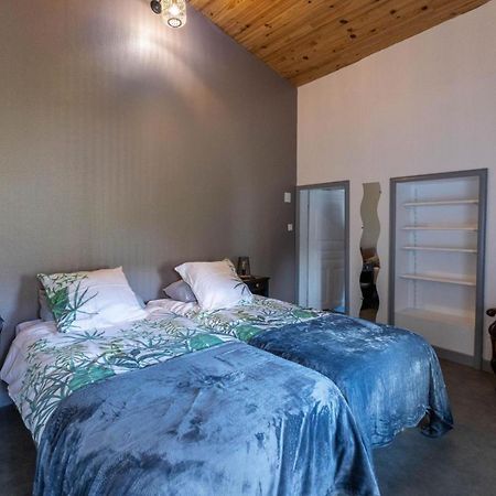 Chambre D'Hote De La Petite Toscane D'Auvergne Bed and Breakfast Isserteaux Eksteriør billede